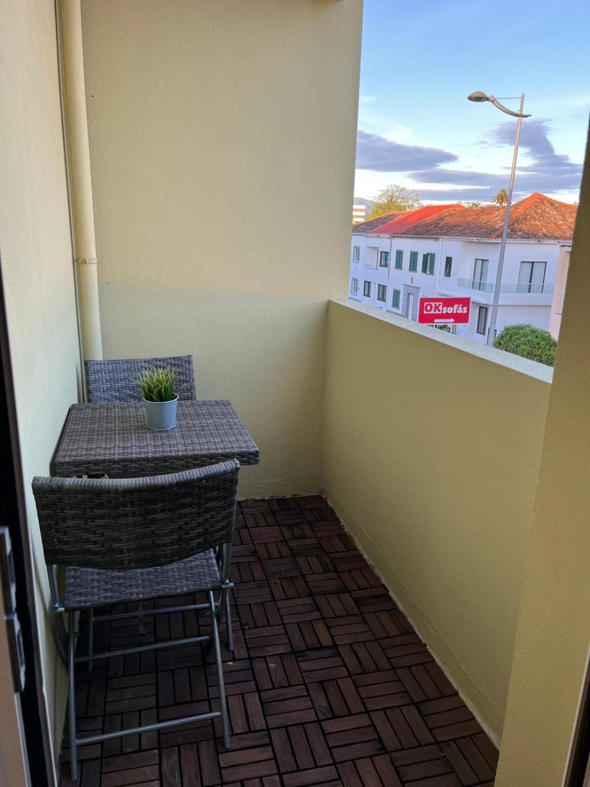 Modern Condo Ponta Delgada Extérieur photo